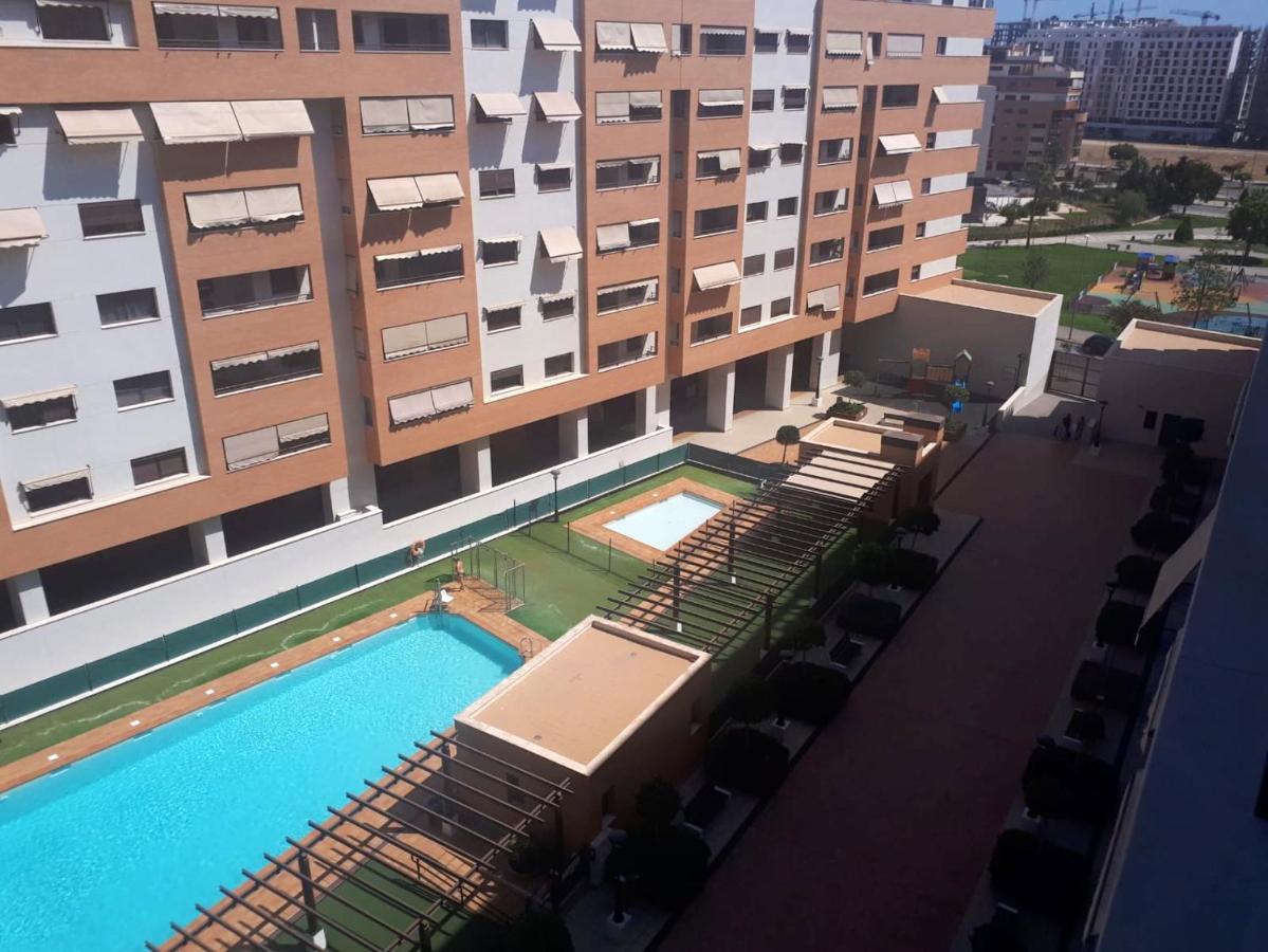 Apartment With 4 Bedrooms In Malaga With Wonderful Mountain View Shared Pool And Terrace Екстер'єр фото